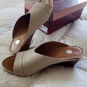 Dress Barn Taupe Mules- Size 7-NWT